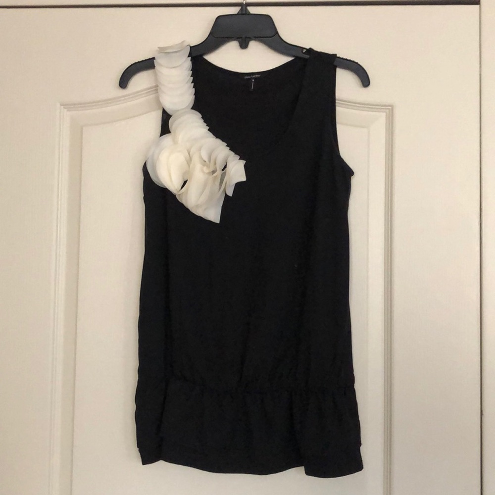 Black tank top with white accent.
